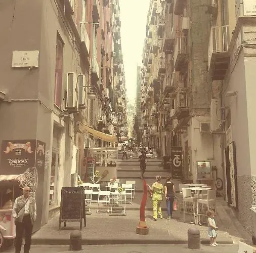 Casa Fabrizio Ai Gradoni Di Chiaia * Napoli